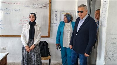 بعد موجة السيول.. محافظ الإسكندرية يتفقد لجان امتحانات الشهادة الإعدادية