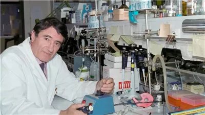 وفاة مبتكر حبوب الإجهاض.. من هو الطبيب الذي نعاه الرئيس الفرنسي؟