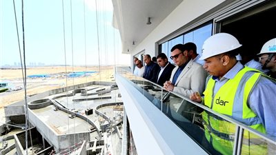 وزير الإسكان يبدأ جولة تفقدية فى مدينة العلمين الجديدة.. تفاصيل 