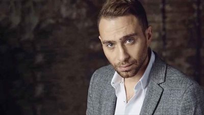 حسام حبيب يحتفل بعيد ميلاده.. وشركة روتانا تقدم التهاني 