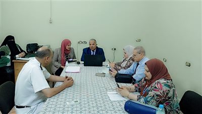 وكيل تعليم الفيوم يتابع امتحانات الشهادة الإعدادية بمادة اللغة العربية