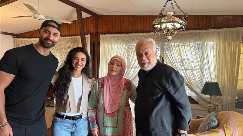 مشيرة إسماعيل وآيه