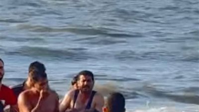 بطولة مستمرة: عم «عوض» ينقذ شابًا من الغرق للمرة الثانية خلال شهر