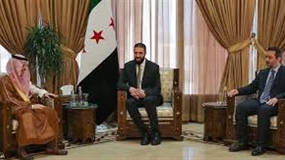 الرئيس الشرع يستقبل وزير الخارجية السعودي لتعزيز التعاون الثنائي