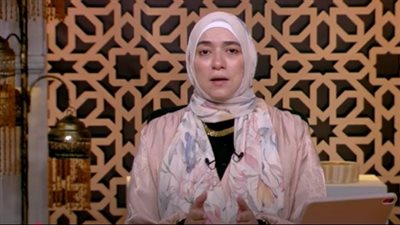 خبيرة أسرية: البنت لا تملك منع الأب من الزواج بعد وفاة الأم