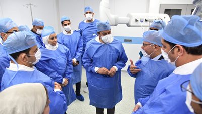وزير الصحة يتفقد أحدث غرف العمليات الكبسولة والأولى بمحافظة مطروح بالعلمين