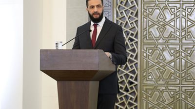 الشرع يفجّر مفاجأة في حوار مع 