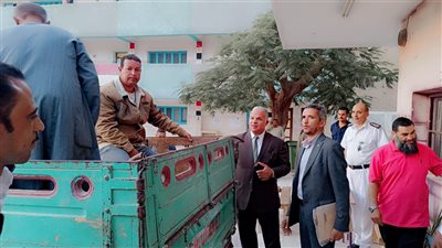 وكيل تعليم الفيوم يتابع مركز توزيع أسئلة الشهادة الإعدادية لمادتي العلوم والكم