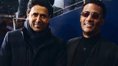 رفقة ناصر الخليفي .. محمد رمضان يحتفل بفوز باريس سان جيرمان بدوري الأبطال