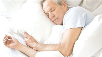 أحلامٌ حسب الطلب.. كيف تؤثر برمجة العقل على نومك؟ مختص يجيب