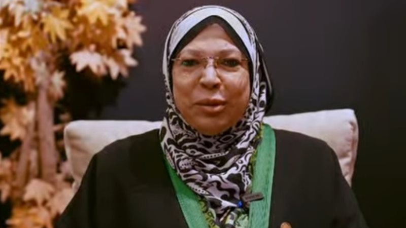 الدكتورة نيفين مختار
