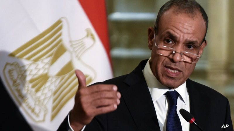وزير الخارجية بدر