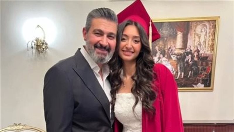 ياسر جلال وابنته