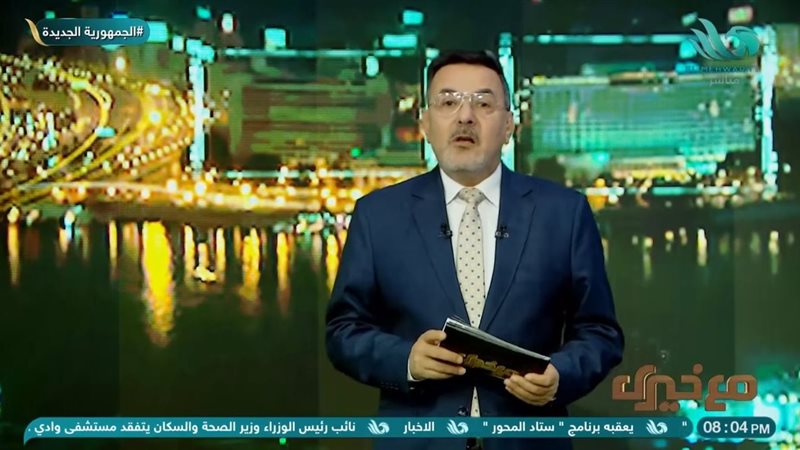الإعلامي خيري رمضان