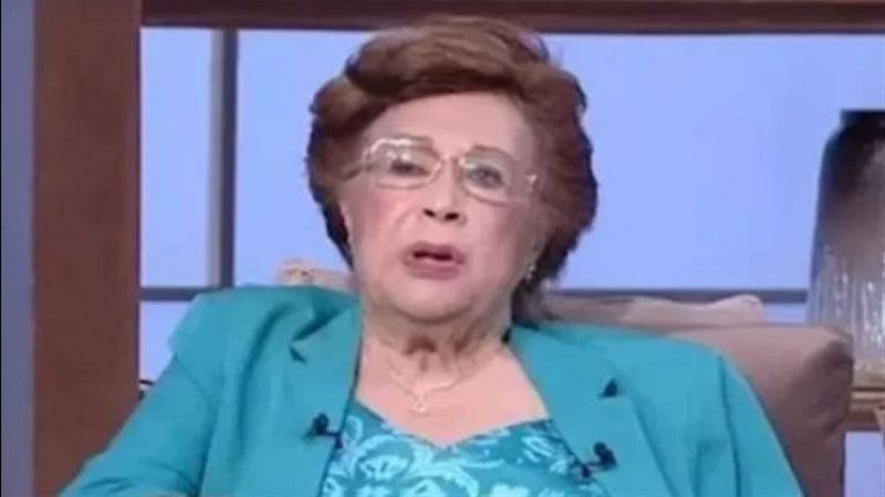 الدكتورة نوال الدجوي