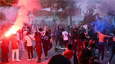 باريس تشتعل بعد نهائي الأبطال.. اشتباكات وزجاجات حارقة واعتقالات بالجملة «فيدي