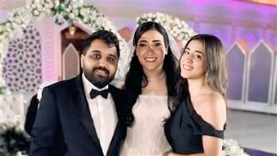 المخرج عبد العزيز النجار يحتفل بزفافه في أجواء مبهجة