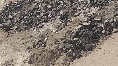 أهالي الشارع الحربي يعانون من ردم الرصف وتشويه كورنيش النيل بدمياط 