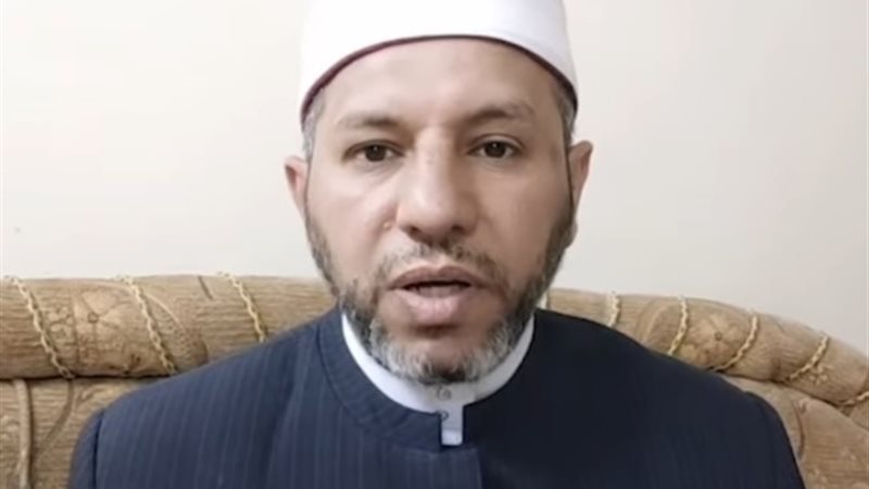 الدكتور أسامة عوض