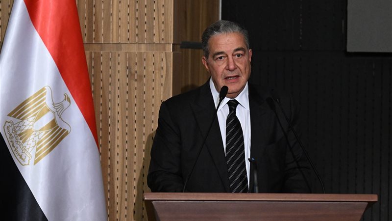 ياسين منصور