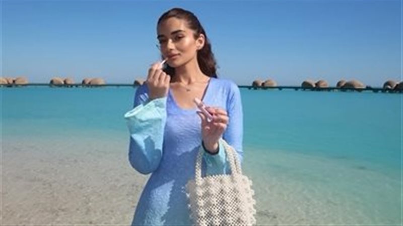 إطلالة ملك أحمد زاهر