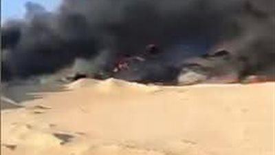 تفحم السائقين والتباع في حريق سيارتين احداهما محملة بالوقود بطريق الواحات 