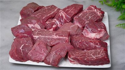 خطر خفي على الصحة.. تجنب الإفراط في تناول اللحوم خلال عيد الأضحى|خاص