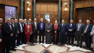 رئيس الطائفة الإنجيلية يهنئ الإمام الأكبر بعيد الأضحى المبارك