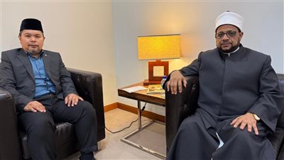 أمين البحوث الإسلامية يشارك في مؤتمر «المذهب الشافعي في العصر الرقمي» 