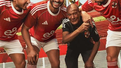 «أنت قدها».. الأهلي وأديداس يطلقان قميص الموسم الجديد 2025-2026 |صور
