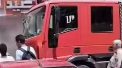 النار التهمت بضاعة العيد.. السيطرة على حريق محل أحذية ببورسعيد