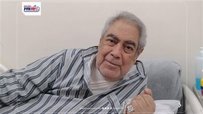 صبري عبدالمنعم يغادر المستشفى بعد تحسن حالته الصحية