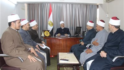 غرفة عمليات موسعة بأوقاف بنى سويف استعدادًا لعيد الأضحى المبارك