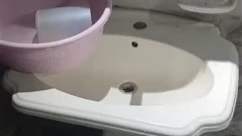 قرية محرومة من مياة