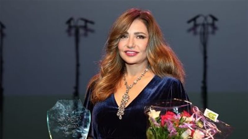 ليلى علوي