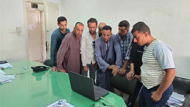 عمال
