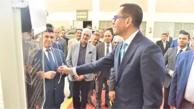 وزير الاستثمار يفتتح مركز اختبارات القدرة الإطفائية وأجهزة الإطفاء بالهيئة 