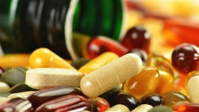 أفضل 9 فيتامينات لتحسين المزاج والصحة النفسية.. توازنك العاطفي