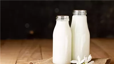 أطباء: شرب الحليب لعلاج الحموضة خرافة شائعة                            