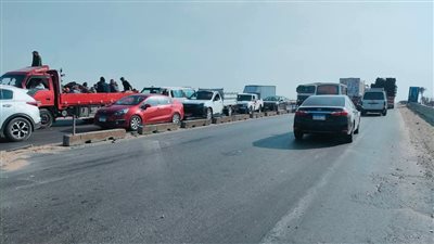 إصابة 7 اشخاص إثر تصادم سيارة ميكروباص بـ جامبو على الطريق الاقليمي بالمنوفية 