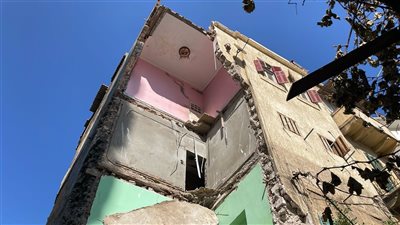 انهيار جزء من عقار بمنطقة الجيزة دون وقوع خسائر بشرية 