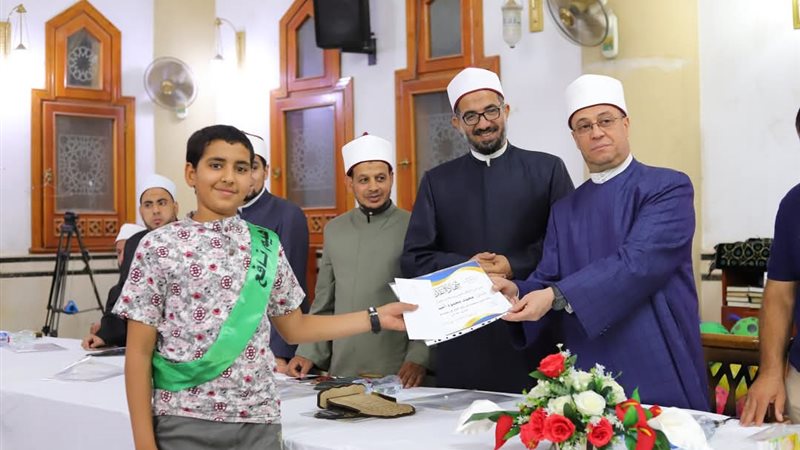 تكريم حفظة القرآن