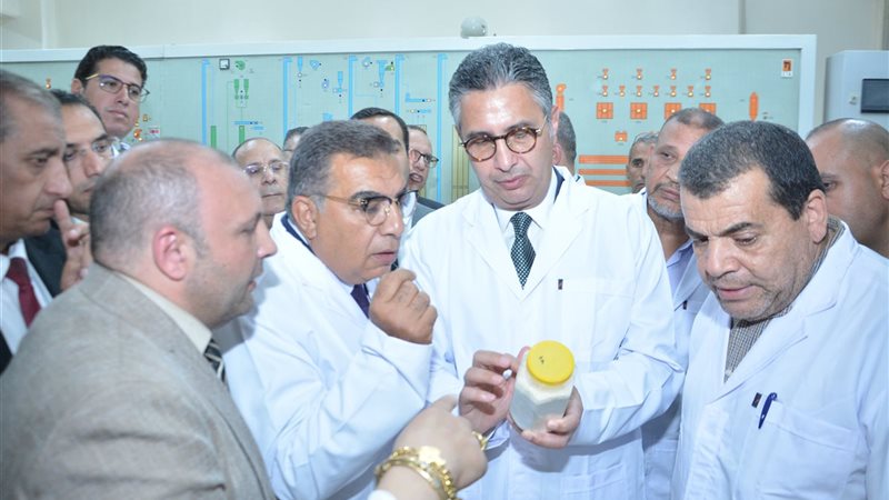 زيارة وزير التموين