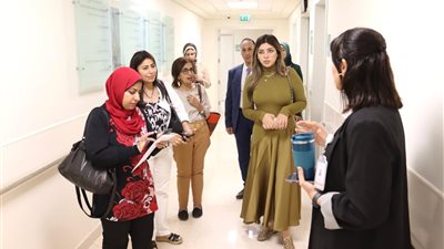 الحقوق الاجتماعية بالقومي لحقوق الإنسان تزور مستشفي 