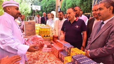 محافظ أسيوط يفتتح معرض 