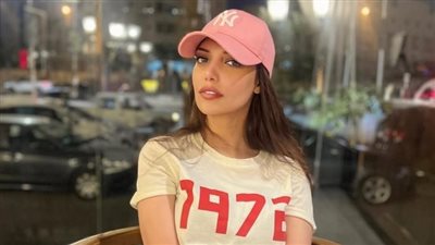 إصابة المطربة راندا حافظ بجلطة في الرئة بعد وضع مولودها الأول