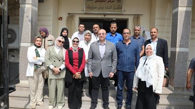 محافظ يبني سويف يثني على الخدمات التى يقدمها المركز الإقليمي لنقل الدم