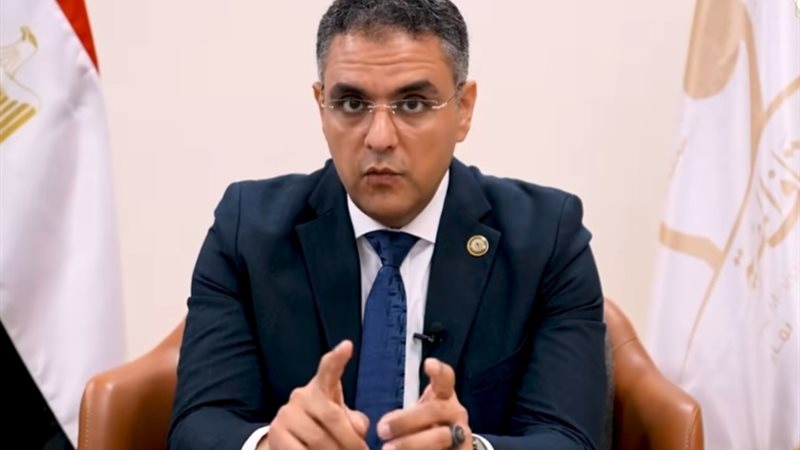 الدكتور أسامة رسلان