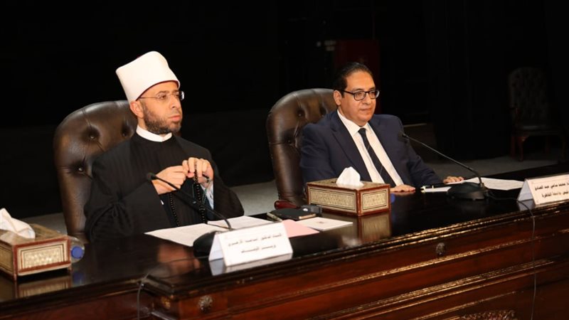 وزير الأوقاف ورئيس