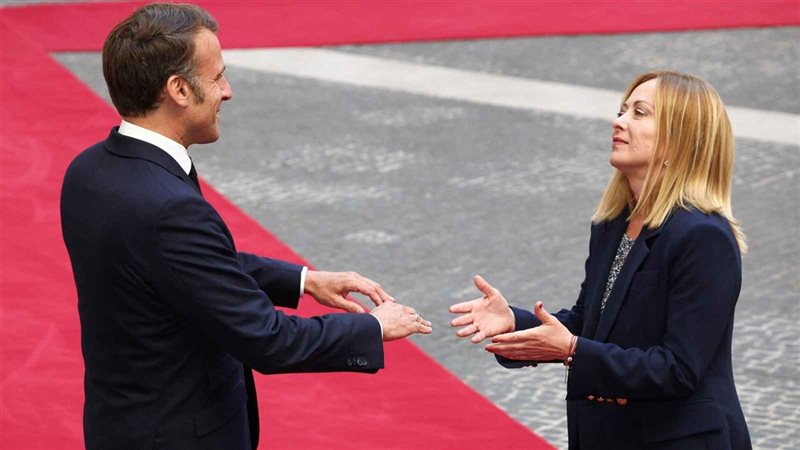 ماكرون وميلوني